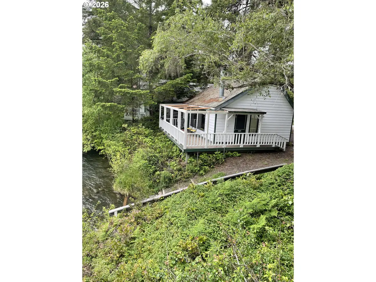 54460 Mckenzie River Dr, McKenzie River, OR 97413 - #1