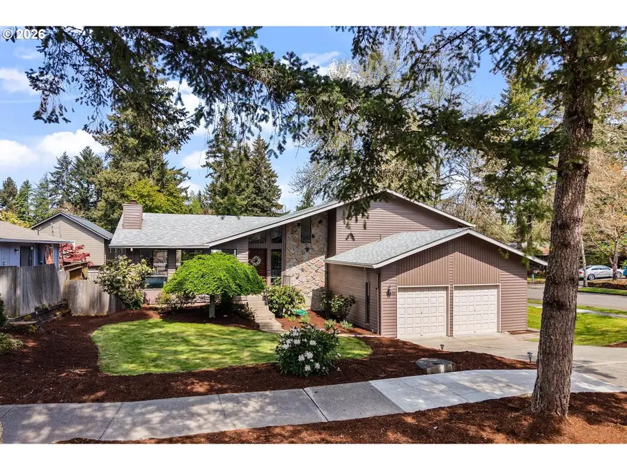 14605 SW Carlsbad Dr, Beaverton, OR 97007 - #3