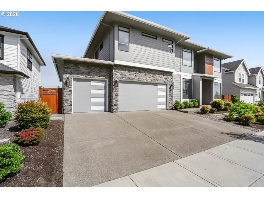 8940 SE Spyglass Dr, Happy Valley, OR 97086 - #2
