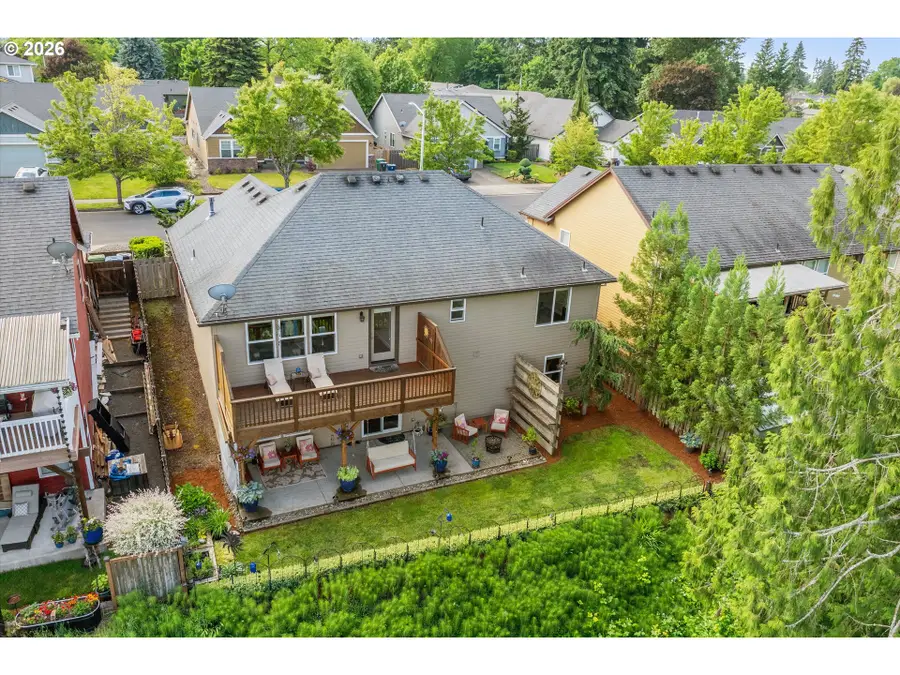 3769 10th St, Hubbard, OR 97032 - #3