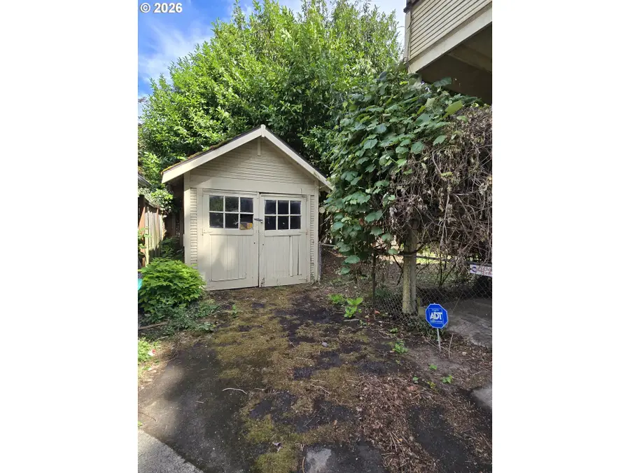2212 NE 13th Ave, Portland, OR 97212 - #3