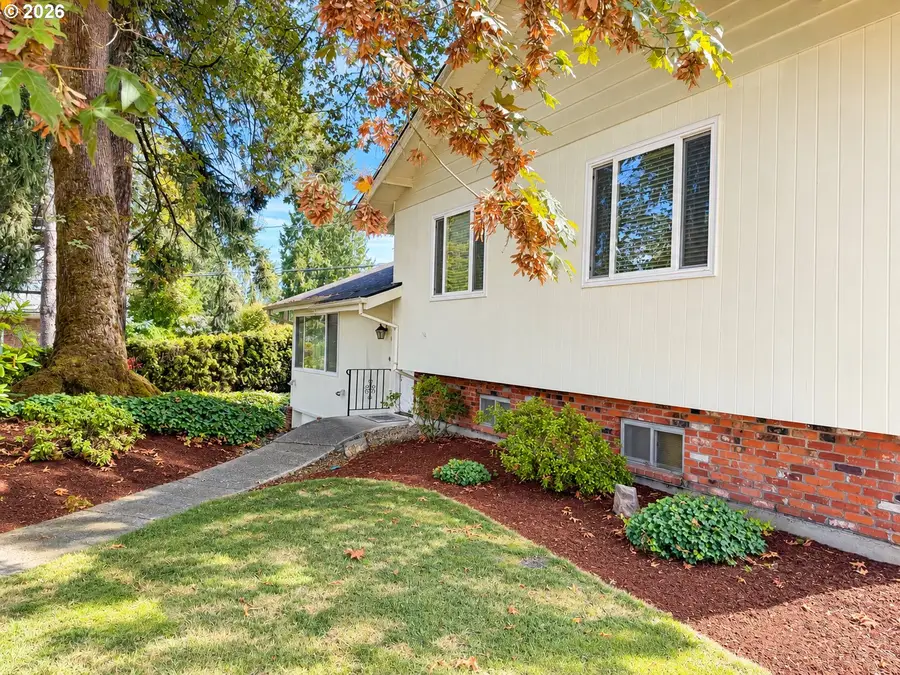 6090 SE Willow Ln, Milwaukie, OR 97267 - #2