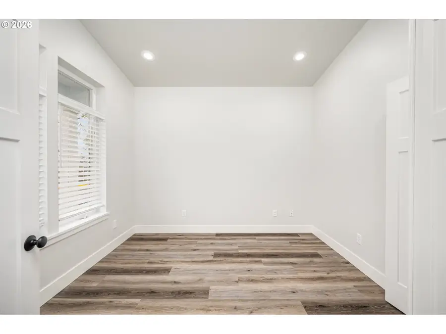 24678 Perkins Rd #Lot 26, Veneta, OR 97487 - #3