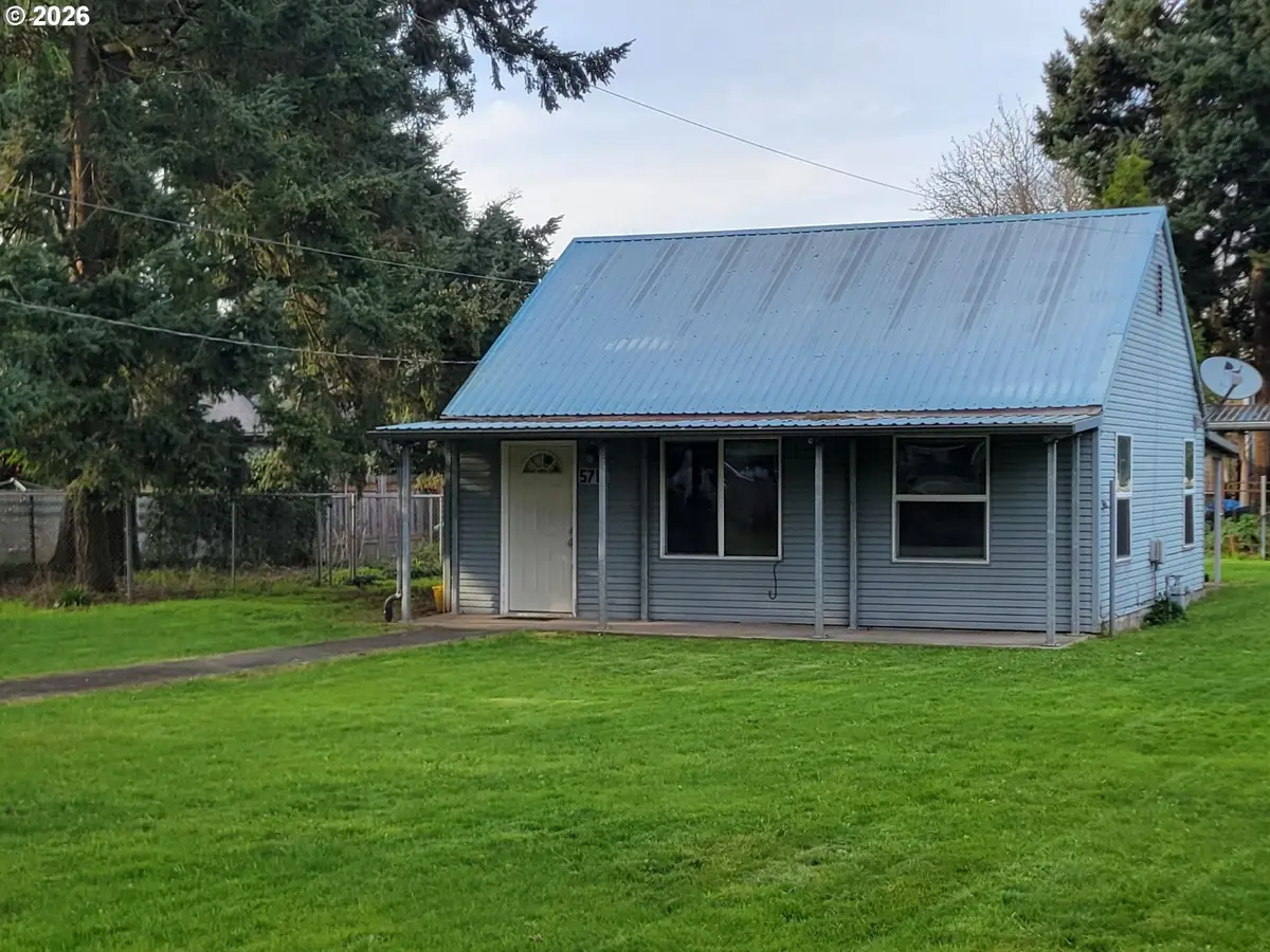 5717 NE Sumner St, Portland, OR 97218 - #1