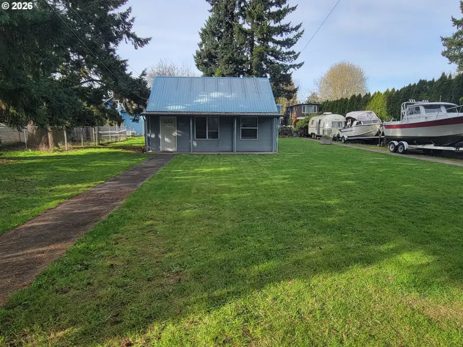 5717 NE Sumner St, Portland, OR 97218 - #2