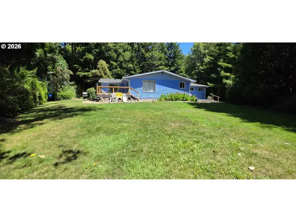28413 Mateer Rd, GoldBeach, OR 97444
