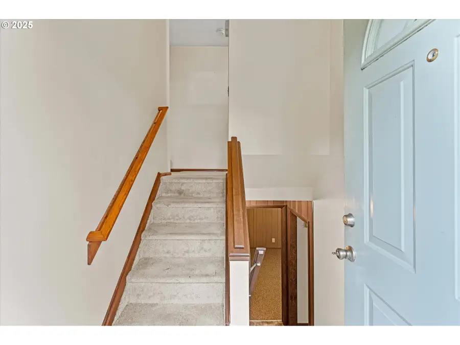 15690 S Carus Rd, Oregon City, OR 97045 - #3