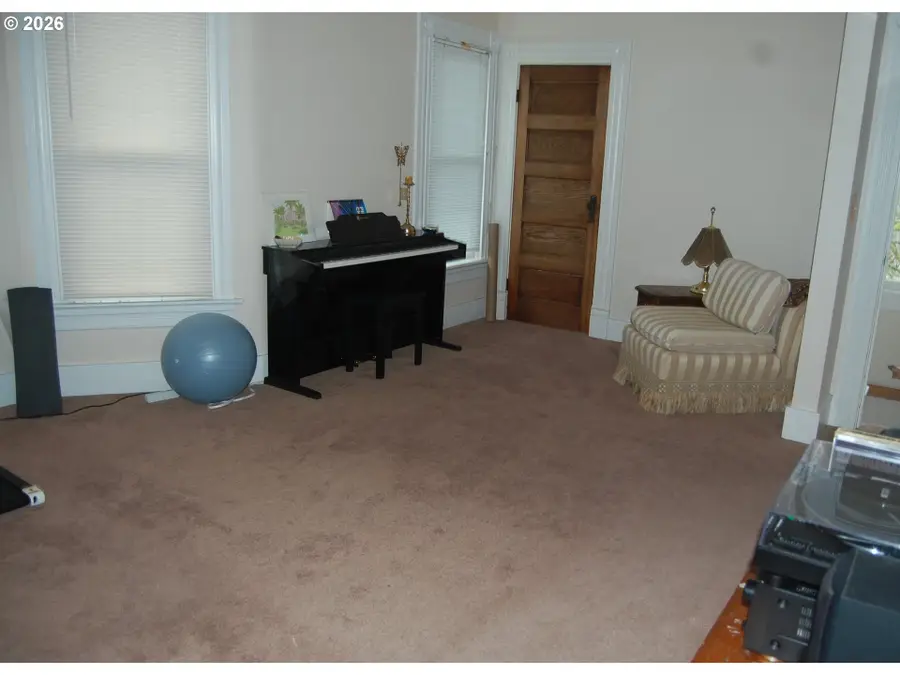 7207 N Chicago Ave, Portland, OR 97203 - #2