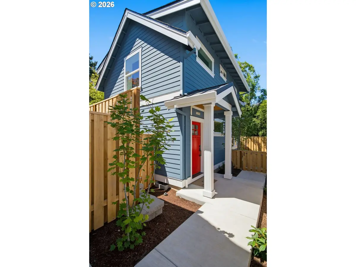 3395 SE 43rd Ave #B, Portland, OR 97202 - #1