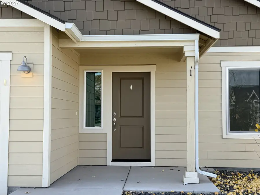2457 NE 5th St, Hermiston, OR 97838 - Image #3