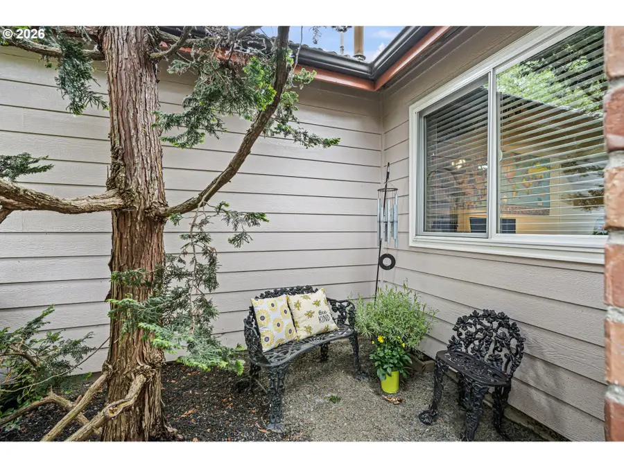 2101 Kingfisher Way, Eugene, OR 97401 - #3