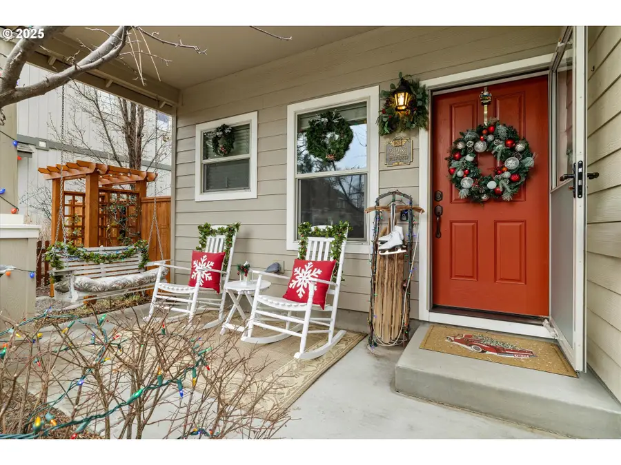 21281 Bellflower Pl, Bend, OR 97702 - Image #3