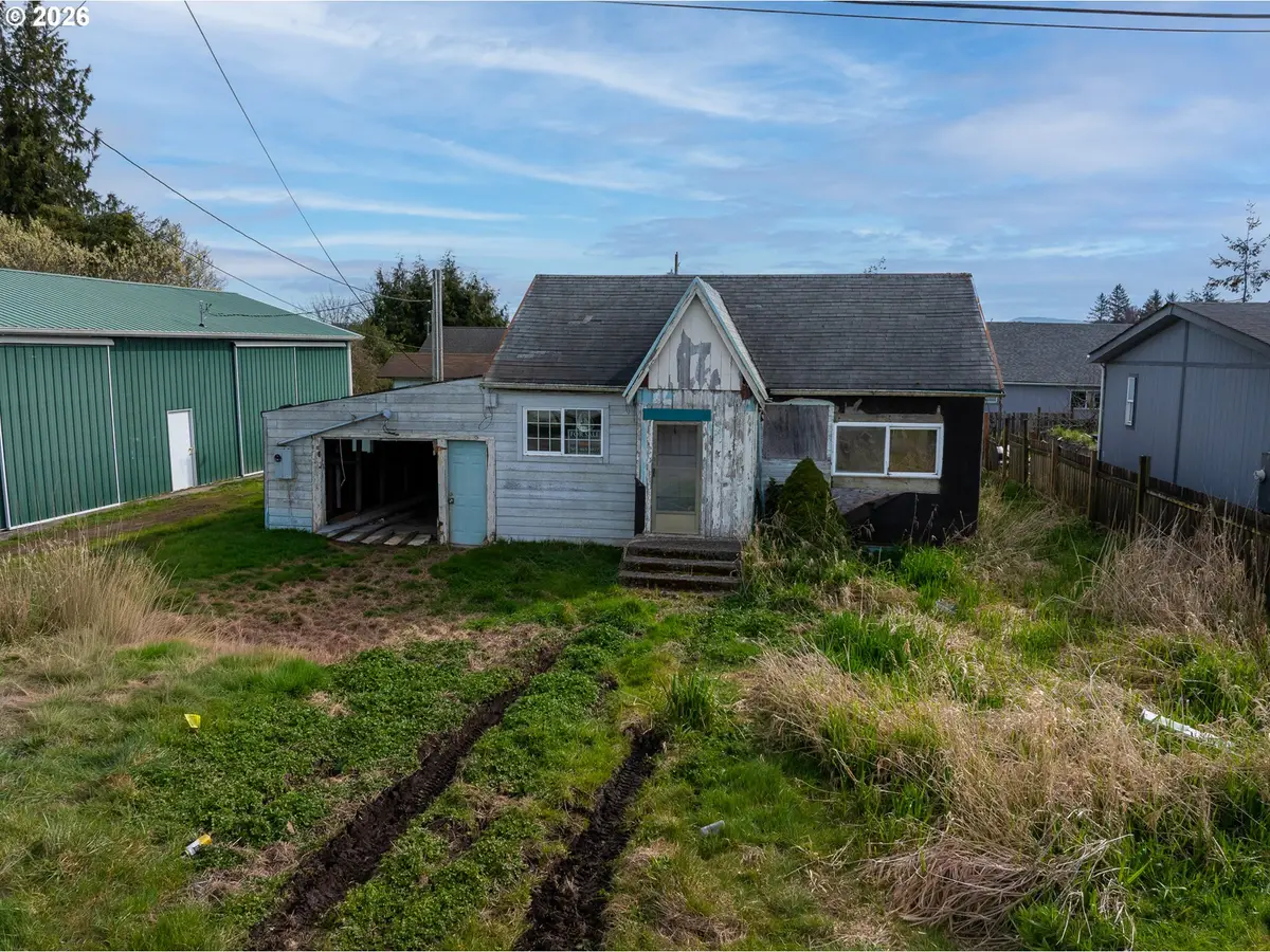 92389 F Rd, Astoria, OR 97103 - #1