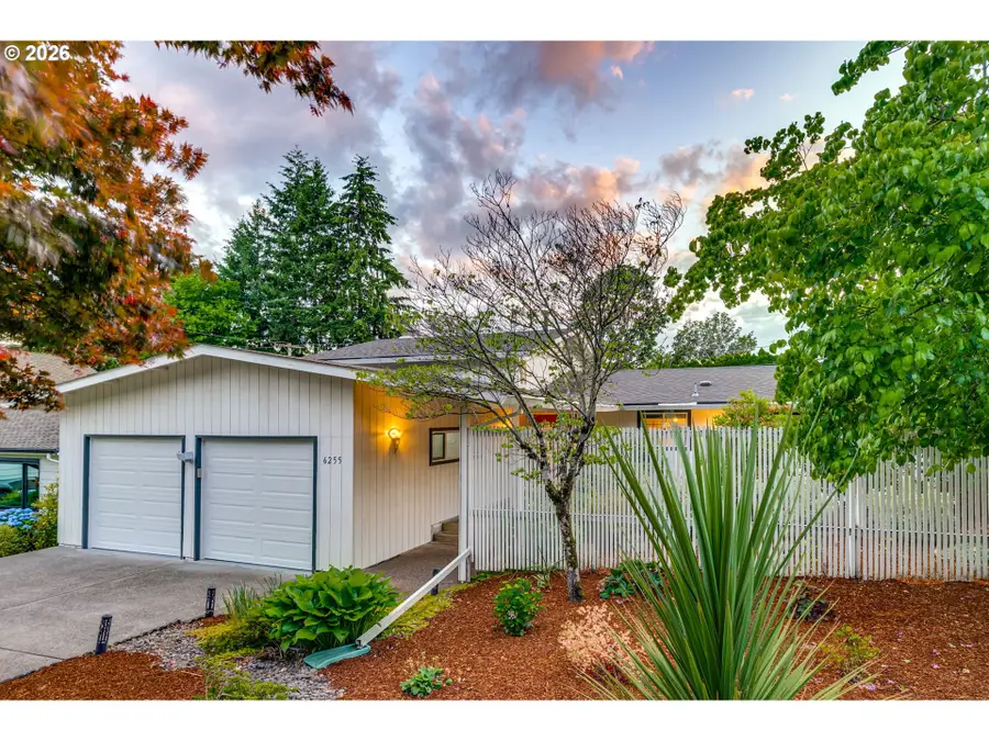 6255 SW Elm Ave, Beaverton, OR 97005 - #2