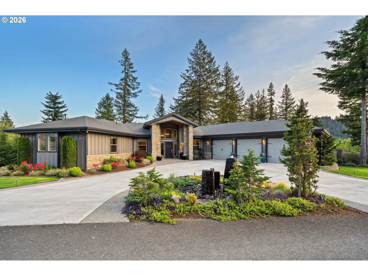 201 Thompson Dr, Washougal, WA 98671 - #1