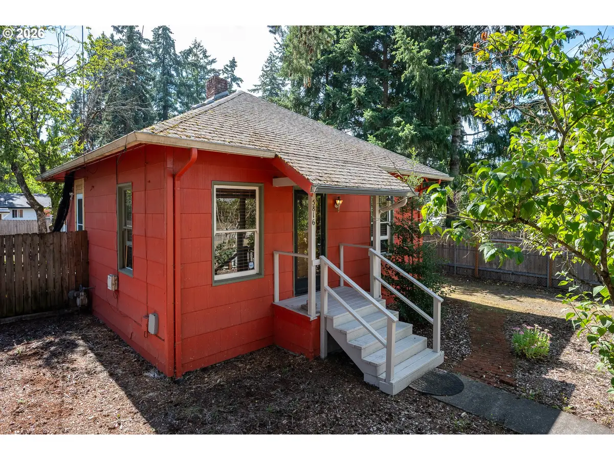 5816 SE Firwood St, Milwaukie, OR 97222 - #1