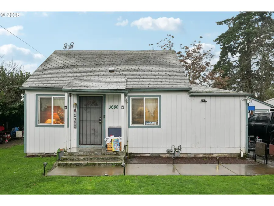 3680 Blossom Dr, Salem, OR 97305 - #2