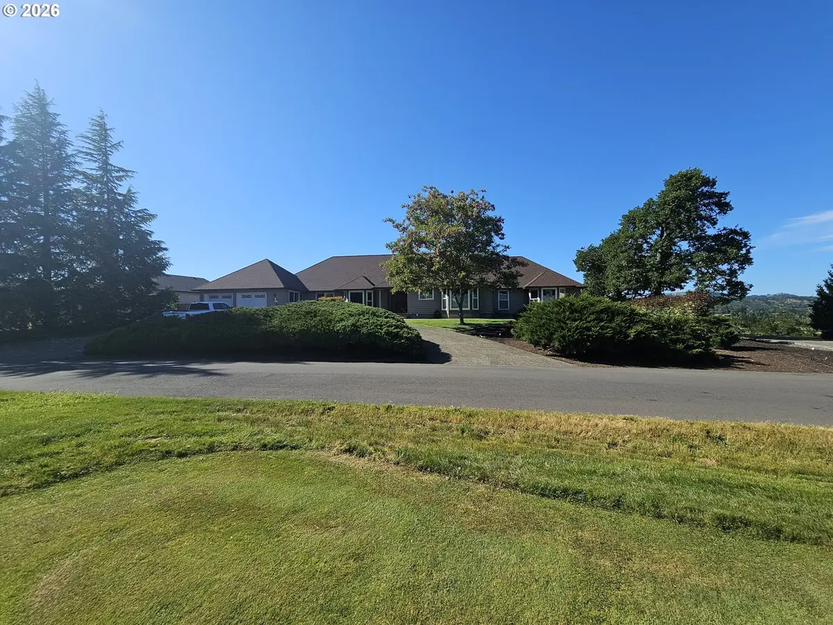 365 Birdie Ln, Roseburg, OR 97471 - #1
