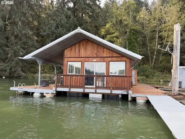 Siltcoos Lk Float Hm, Westlake, OR 97493 - #1