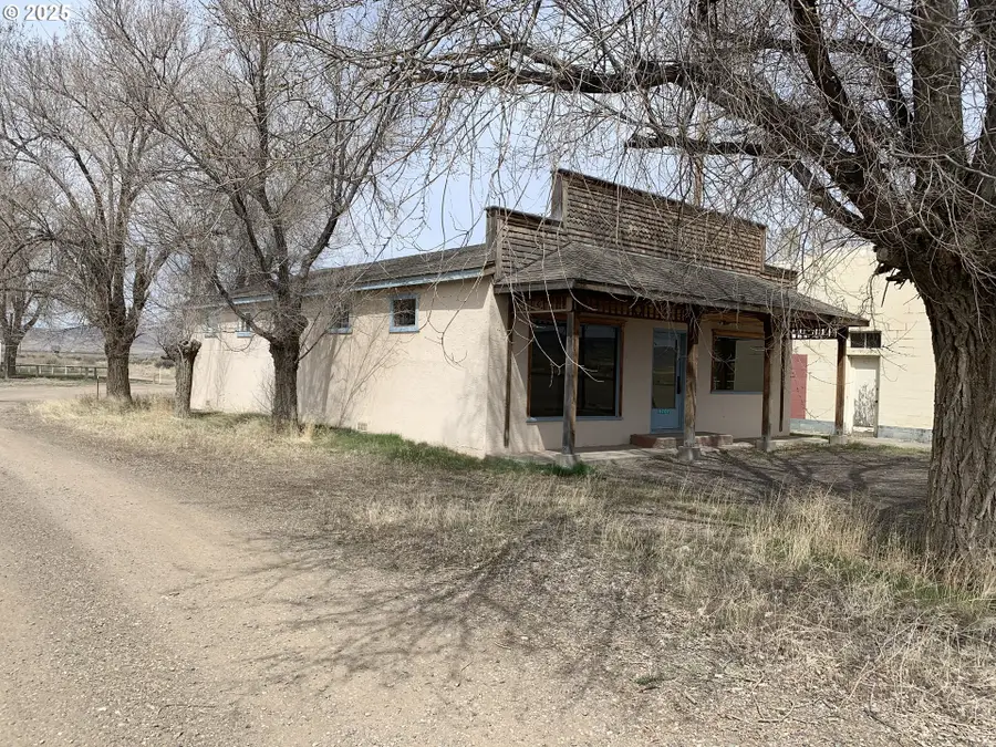 9707 S Us 95 Hwy, Jordan Valley, OR 97910 - #2