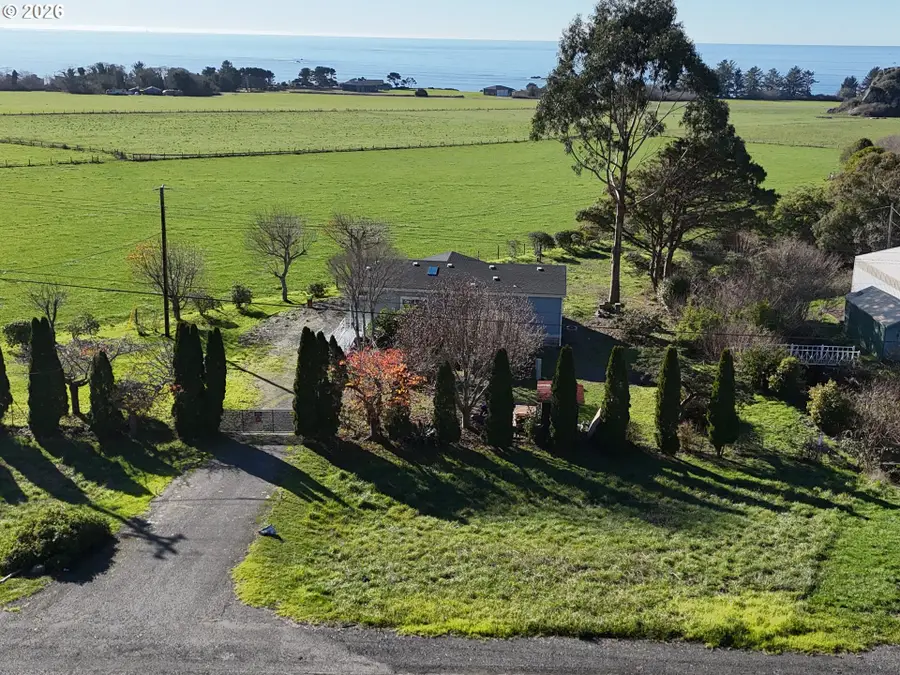 15130 S Highway 101, Brookings, OR 97415 - #3