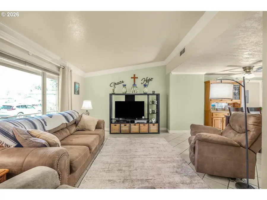 3766 Clearview Ct, Keizer, OR 97303 - #3