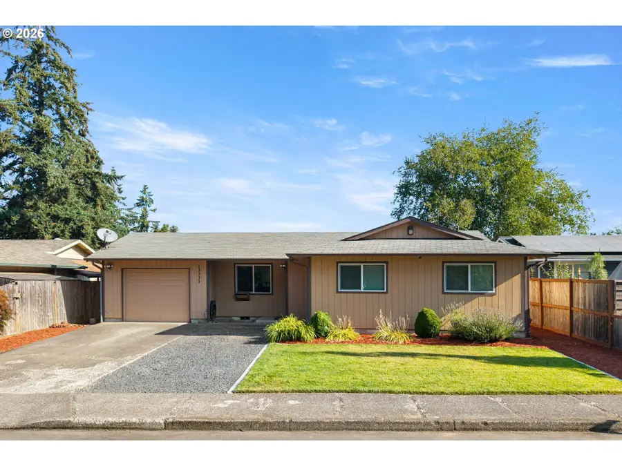 13331 Lakewood Dr, Aurora, OR 97002 - #2
