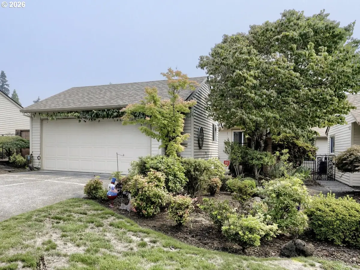 15710 SW Greens Way, Tigard, OR 97224 - #1