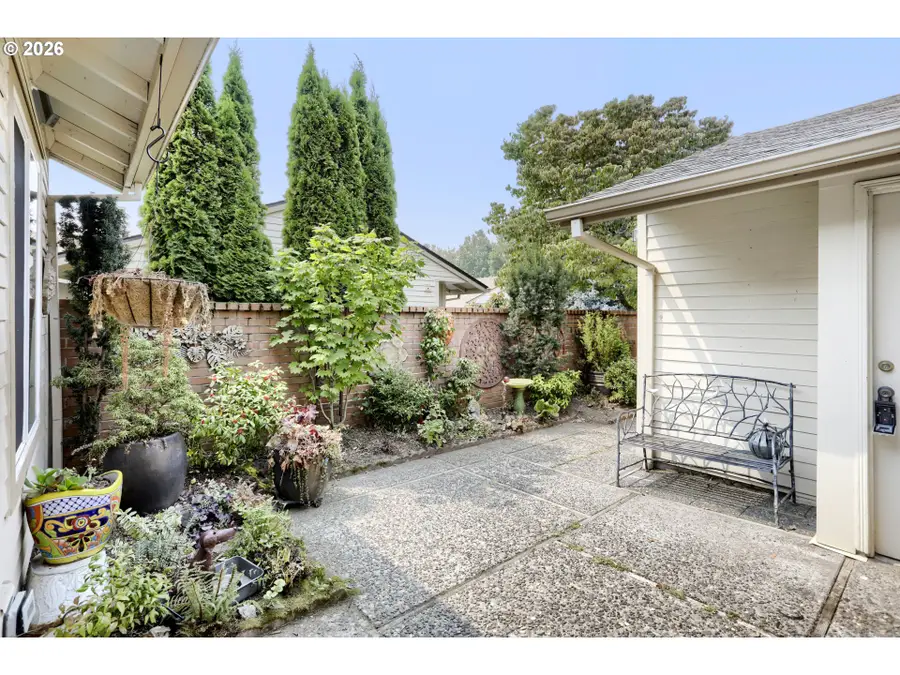 15710 SW Greens Way, Tigard, OR 97224 - #2