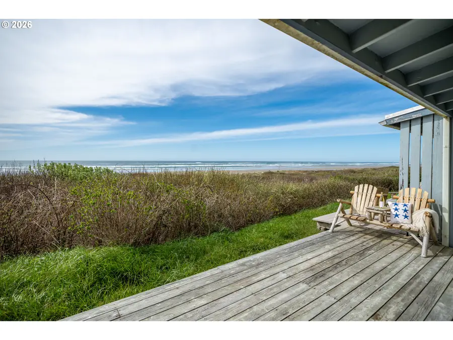 3300 NW Oceania Dr, Waldport, OR 97394 - #3