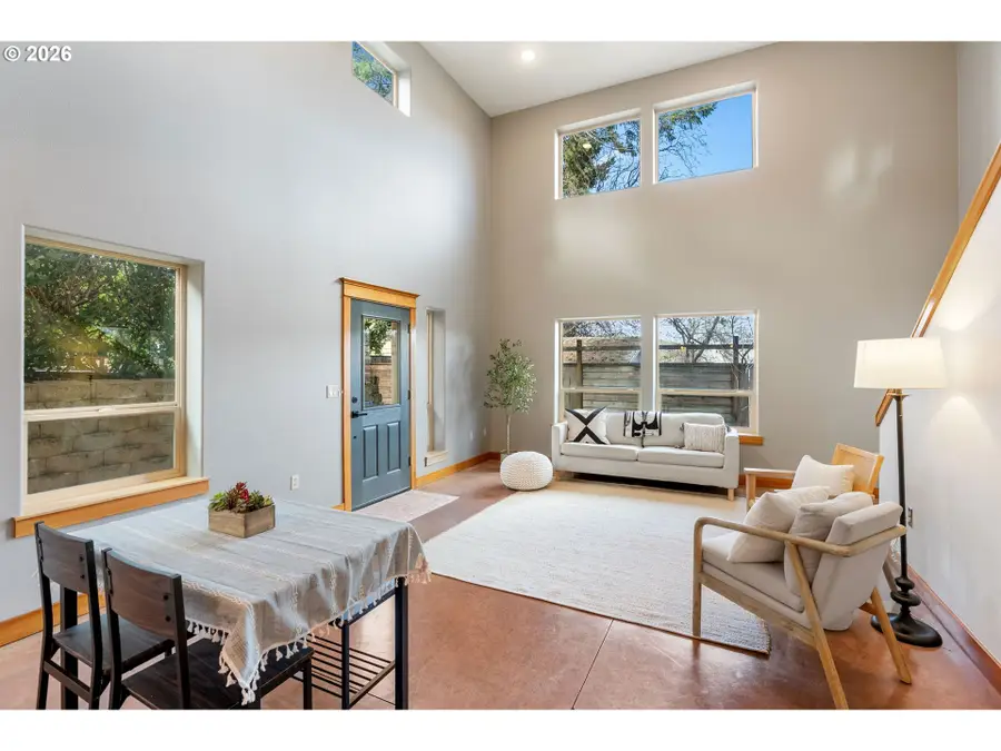 1510 Lincoln St, Hood River, OR 97031 - #2