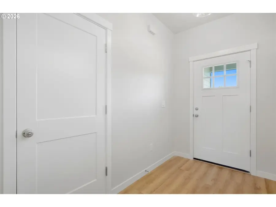 175 SE Jensen Pl, Corvallis, OR 97333 - #3