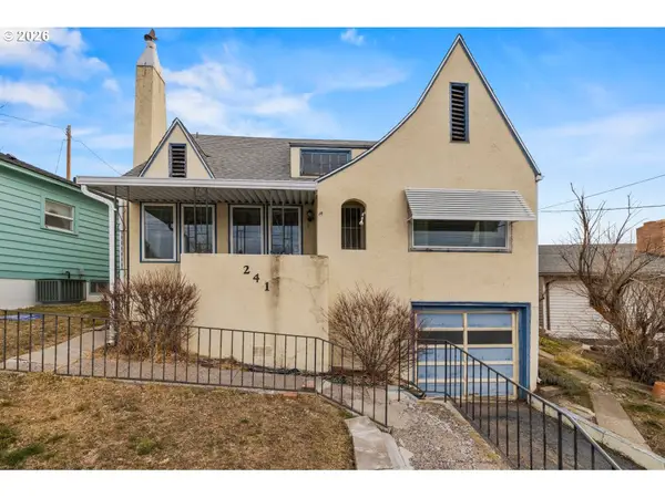 241 Hillside Ave, KlamathFalls, OR 97601