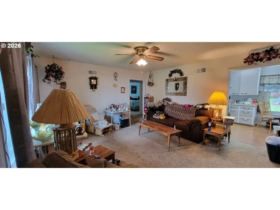 306 Donald St, Wallowa, OR 97885 - #2