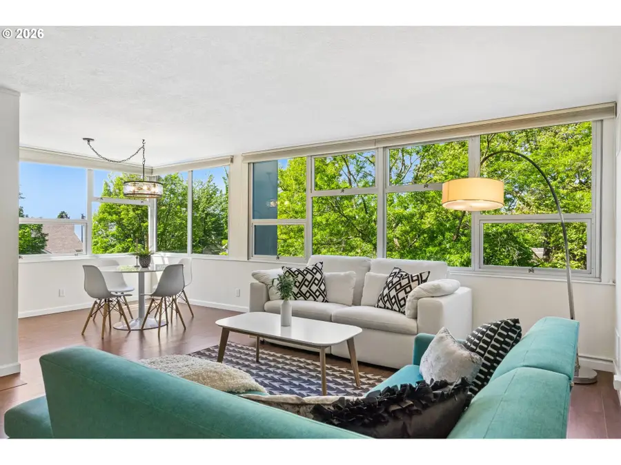 1220 NE 17th Ave #2F, Portland, OR 97232 - #3