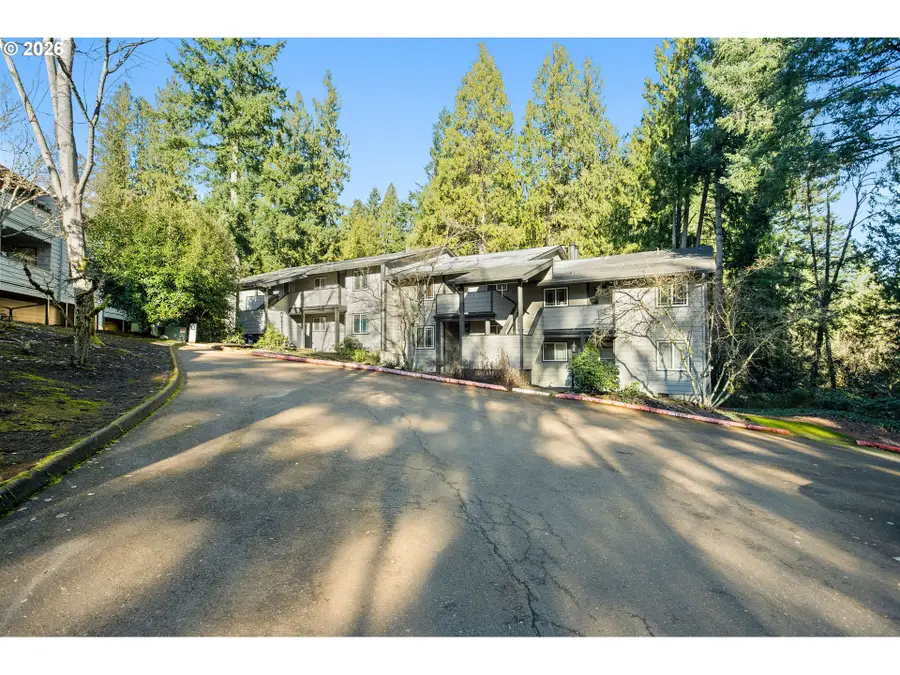 29720 SW Courtside Dr #56, Wilsonville, OR 97070 - Image #2