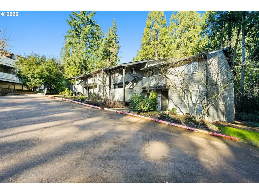 29720 SW Courtside Dr #56, Wilsonville, OR 97070 - Image #3