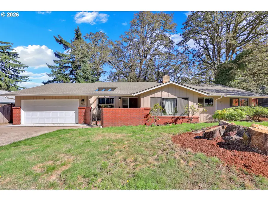 4791 Larkwood St, Eugene, OR 97405 - #2