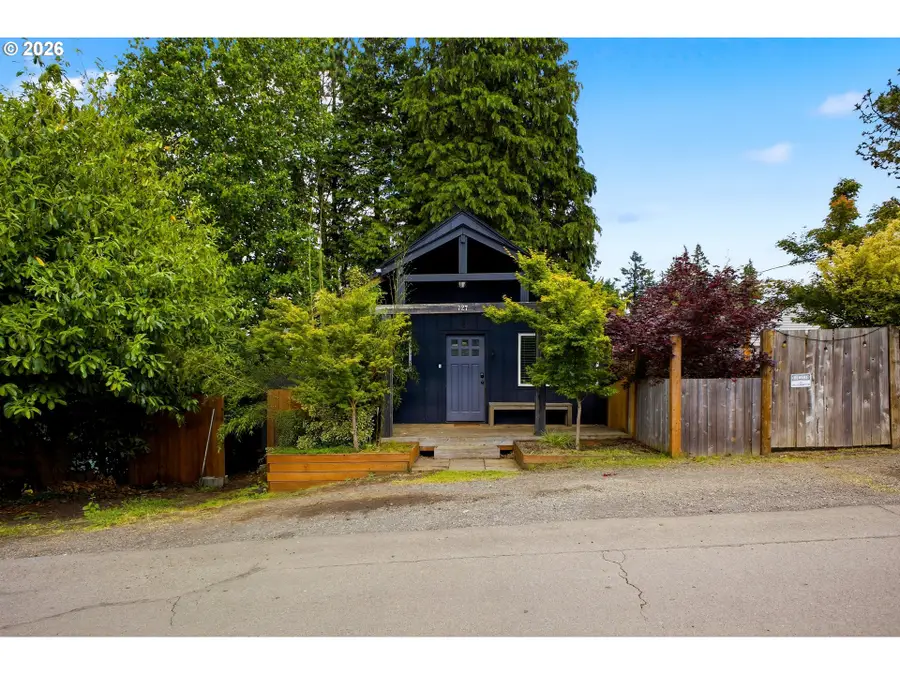 727 Warren St, Oregon City, OR 97045 - #2