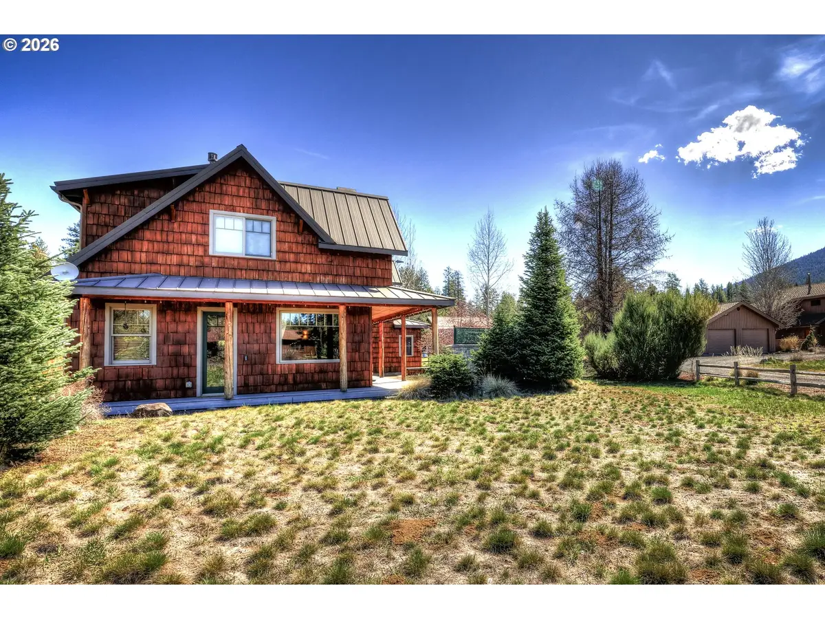 13619 SW Meadowview Dr, Camp Sherman, OR 97730 - #1