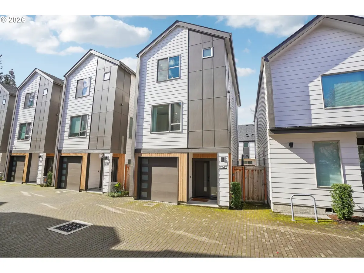 3942 SE Gladstone St, Portland, OR 97202 - #1