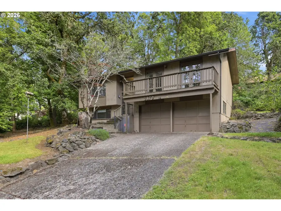 2879 Timberline Dr, Eugene, OR 97405 - #2