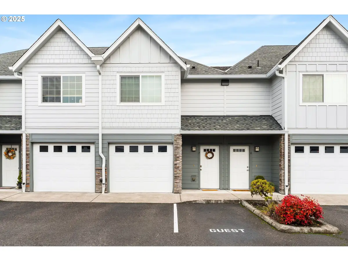7512 NE 34th Ave #7C, Vancouver, WA 98665 - Image #1
