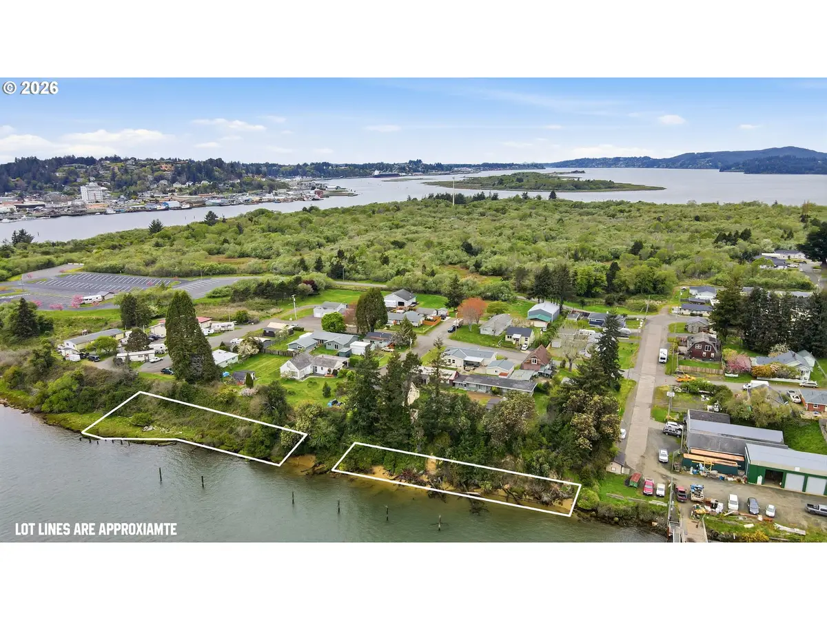 4414000 #4414000, Coos Bay, OR 97420 - #1