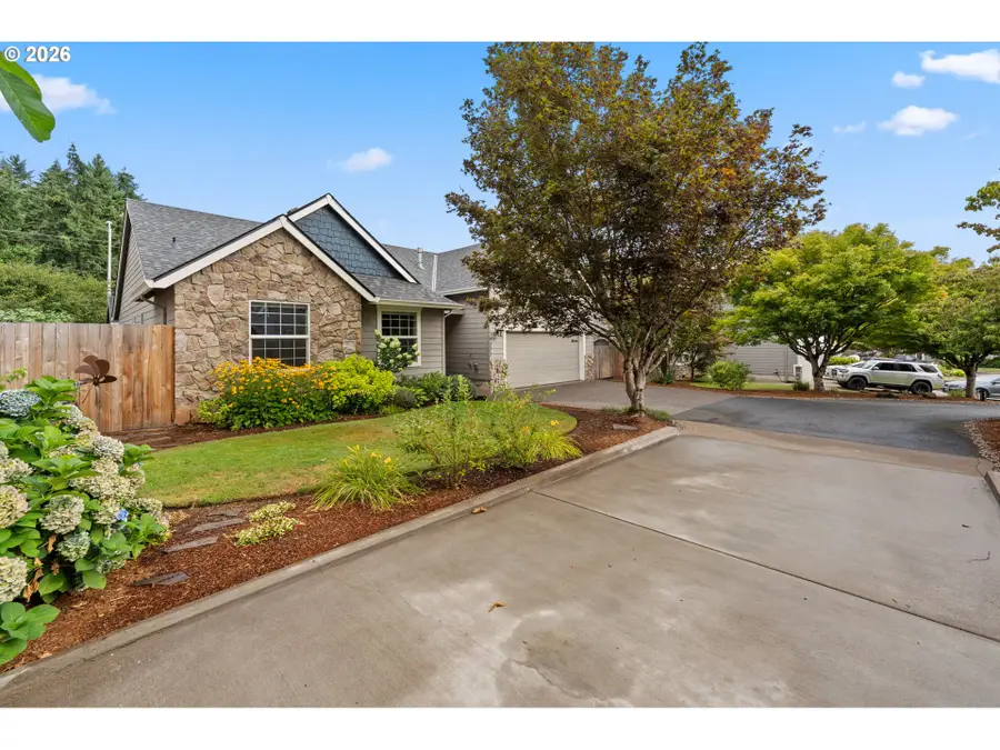 19277 Minuet Ct, Oregon City, OR 97045 - #2