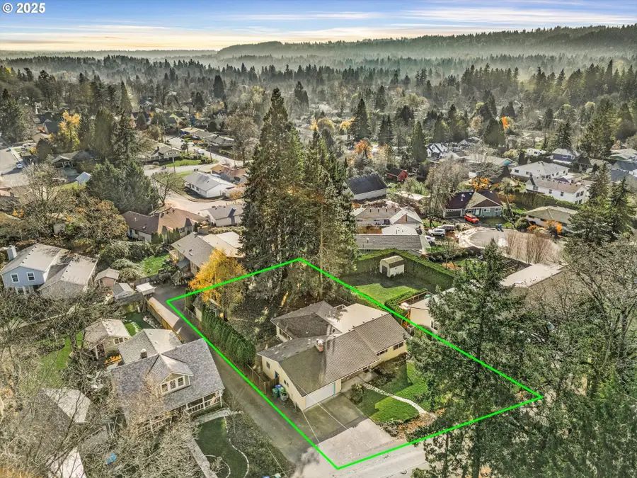 2810 SE Swain Ave, Milwaukie, OR 97267 - Image #3