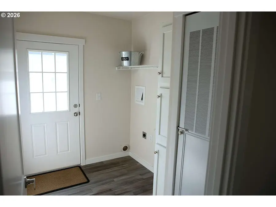 3111 E Q Ave #4, La Grande, OR 97850 - #2