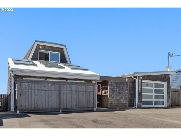 35630 Sunset Dr, PacificCity, OR 97135