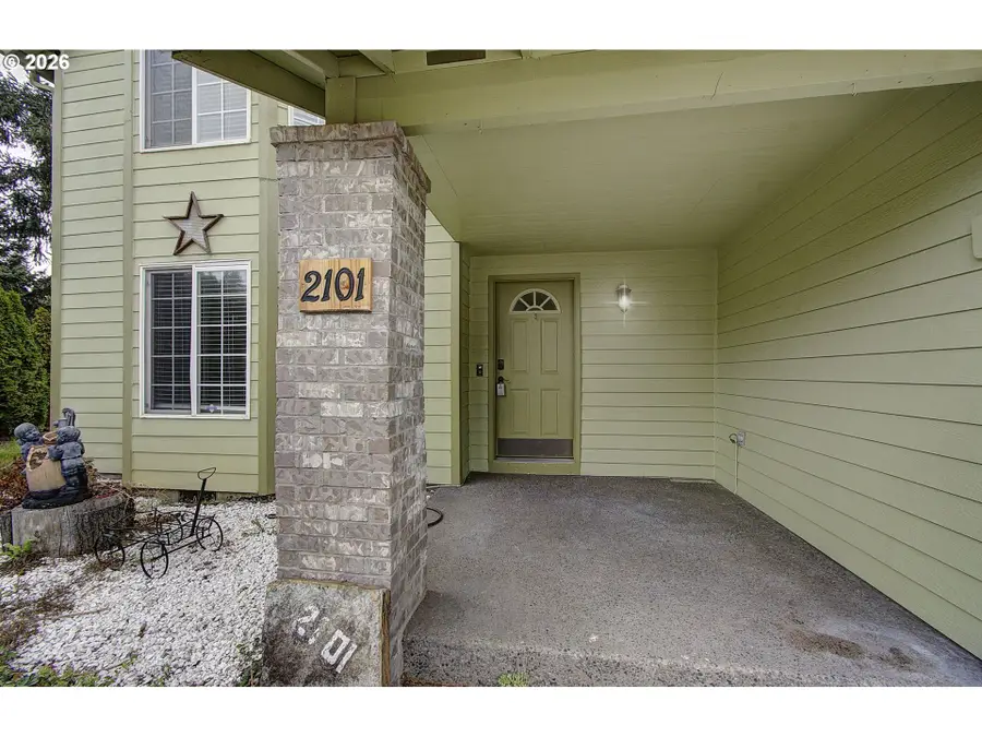 2101 NE 151st Ct, Vancouver, WA 98684 - #3