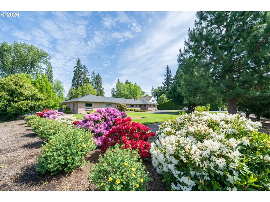 455 W High St, Stayton, OR 97383 - #2